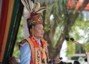 Gubernur Agustiar Sabran Pimpin Upacara HUT Ke-68 Kalteng, Terima Gelar Adat Dayak