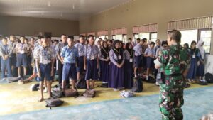 TNI Tanamkan Disiplin dan Karakter Siswa Baru di SMK Negeri 1 Kasongan