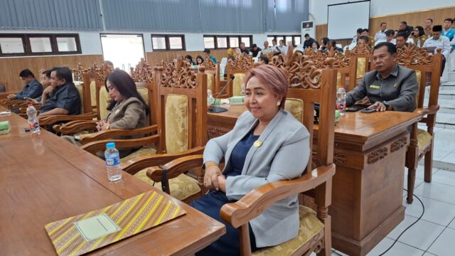 Bapemperda DPRD Sampaikan Laporan Hasil Pembahasan Dua Buah Raperda