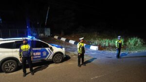 Satlantas Polres Gunung Mas Rutin Patroli Malam, Sasar Titik Rawan Balap Liar