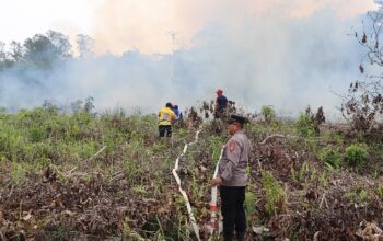 DPRD : Masyarakat Bisa Bantu Petugas Padamkan Karhutla