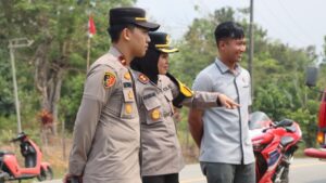Turun Langsung ke Lokasi, Kapolres Gunung Mas Pimpin Pemadaman Karhutla di Desa Batu Nyapau