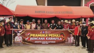 Pramuka Katingan Salurkan Bantuan Ke Posko BPBD