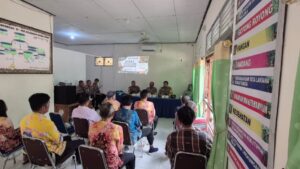 Polsek Kurun Beri Pemahaman kepada Masyarakat terkait Pencegahan dan Penanganan Karhutla